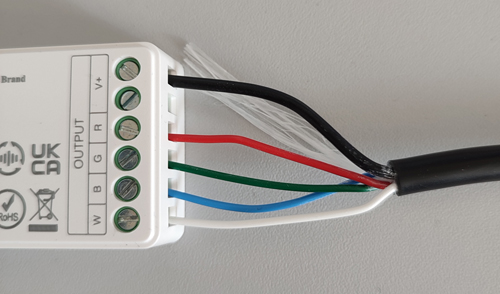 RGBW LED Streifen | Anschluss 1
