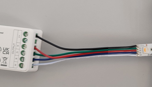 RGBW LED Streifen | Anschluss 2